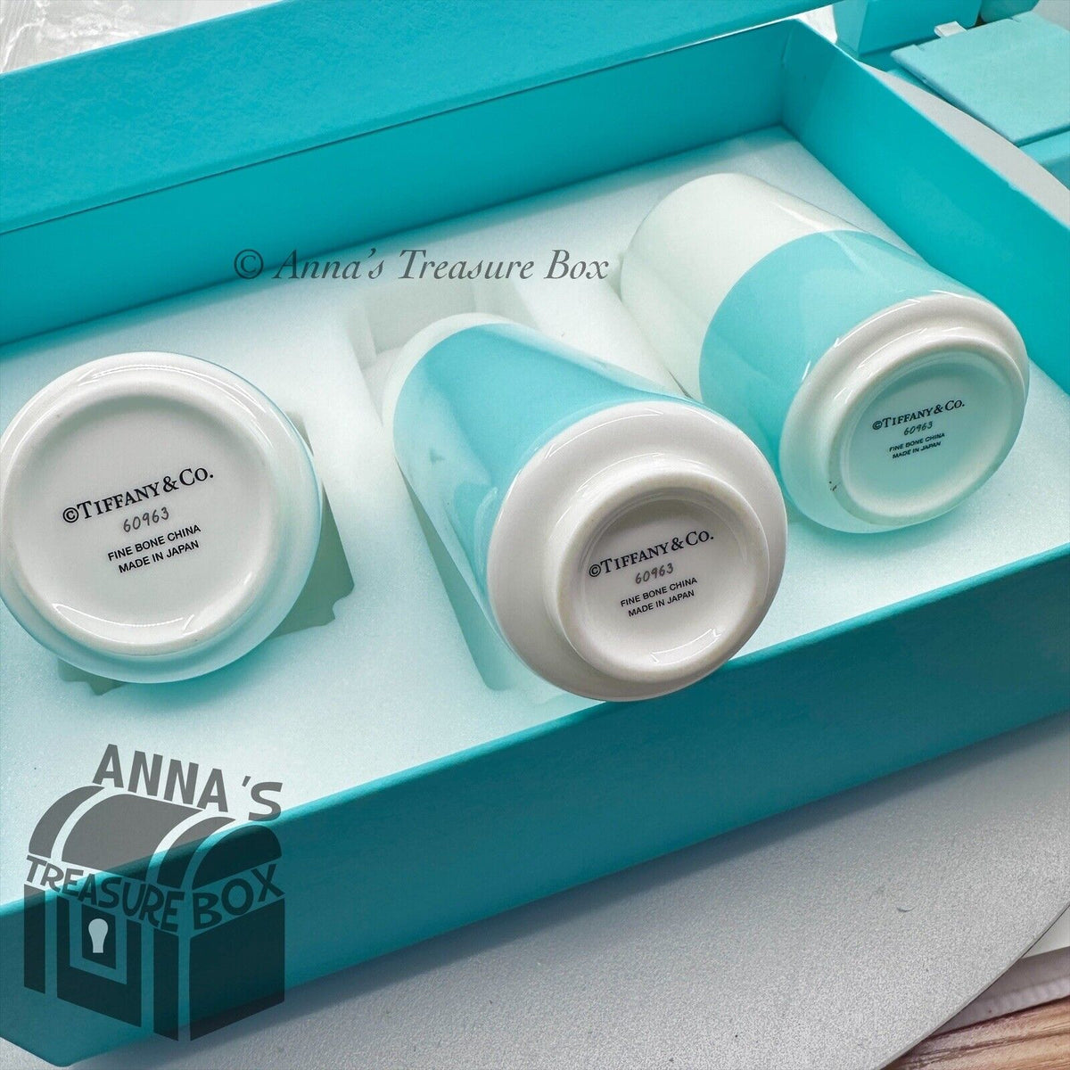 Tiffany & Co. Bone China Porcelain Color Block Mini Vases (boxset Tiffany & Co. Bone China Porcelain Color Block Mini Vases (boxset