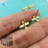 Tiffany  & Co. 18K Yellow Gold Diamond X Cross Stitch Kiss Stud Earring (pouch)