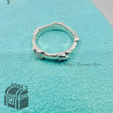 Tiffany & Co. 925 Silver Signature “X” Kiss Ring Size 6 (pouch)