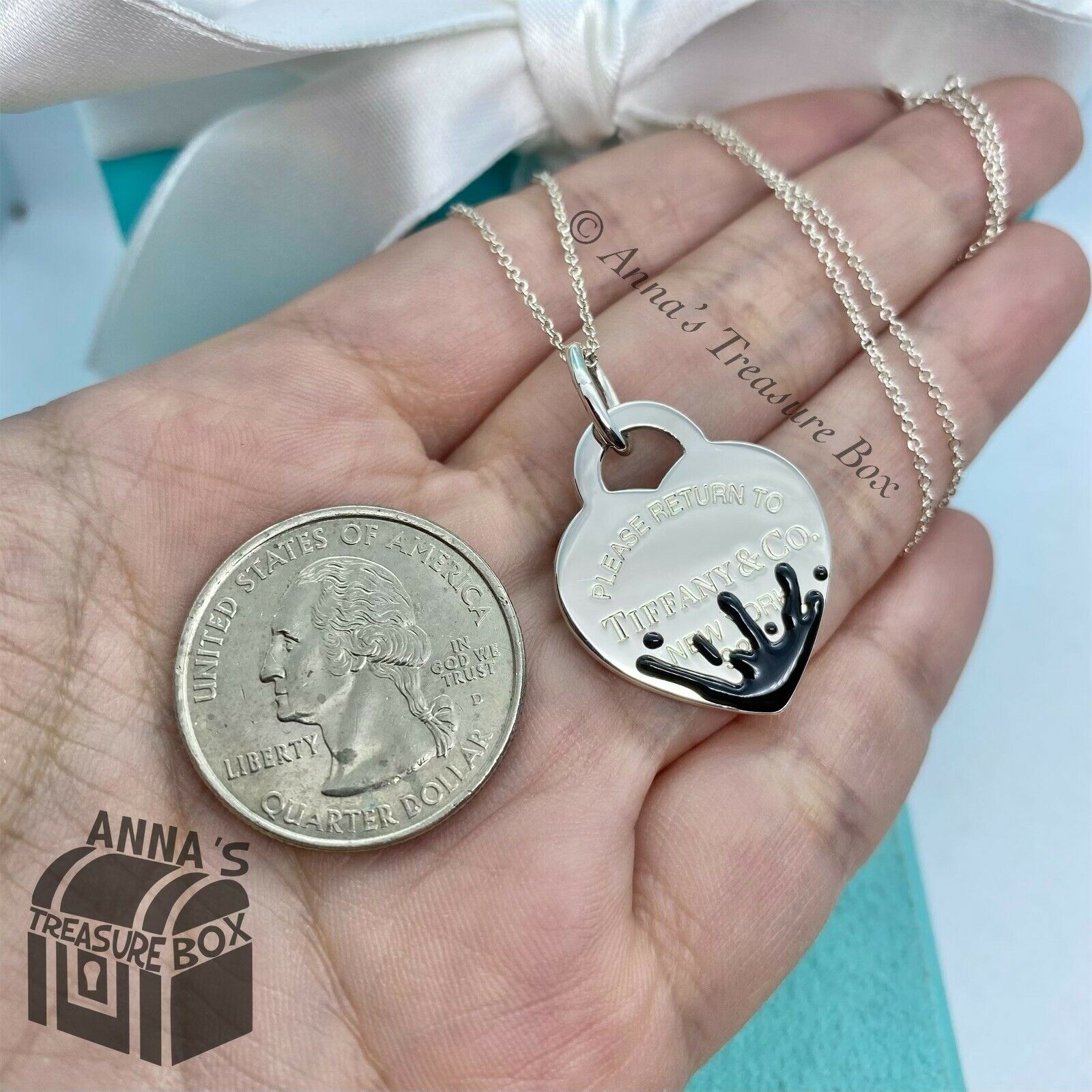 Elsa Peretti® Open Heart pendant in platinum. More sizes available. |  Tiffany & Co.