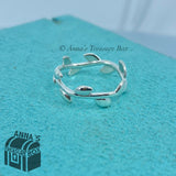 Tiffany & Co. 925 Silver Olive Leaf Ring Band Sz. 5 (pouch)