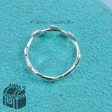 Tiffany & Co. 925 Silver Olive Leaf Ring Band Sz. 8 (pouch)