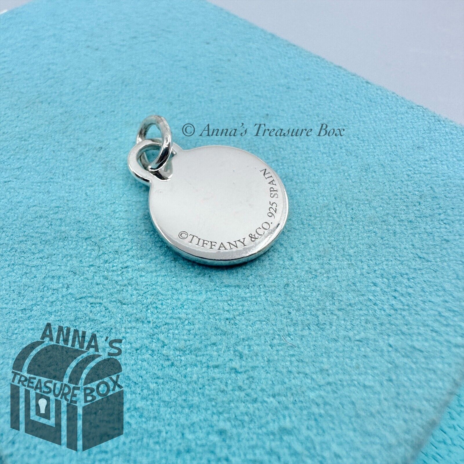 Tiffany 2025 dot charm