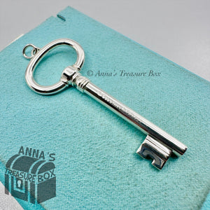 Tiffany & Co. 925 Silver Love Oval Large 2.5" Key (pouch)