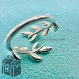 Tiffany & Co. 925 Silver Olive Leaf Bypass Ring Sz. 6.5 (pouch)